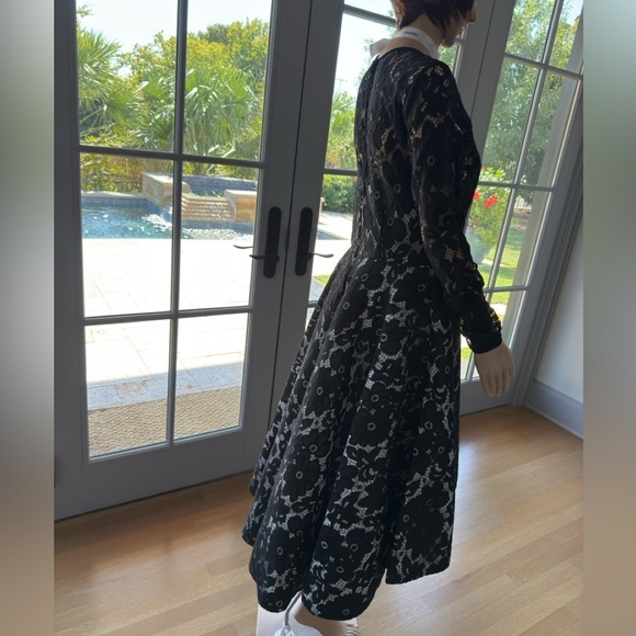 Issue New York Lace Midi Dress Black/White - Picture 11 of 13